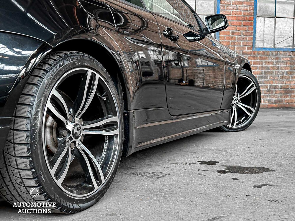 BMW 645Ci Cabriolet E64 4.4 V8 333hp 2005 -Youngtimer-