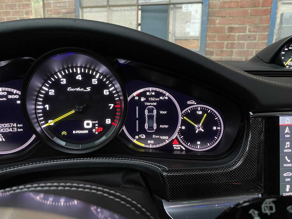 Porsche Panamera Sport Turismo Turbo S E-Hybrid 4.0 V8 680pk 2018, H-902-PP