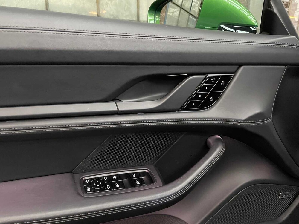  Porsche Taycan 4S PERFORMANCE 84kWh Sport-Chrono 489pk 2020, K-355-XZ