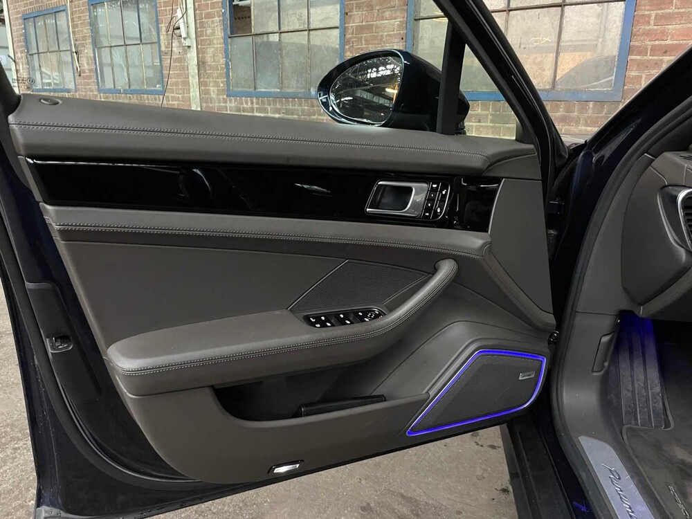 Porsche Panamera 4 E-Hybrid 2.9 V6 462pk Sport-Chrono 2017 ORIG-NL, RB-566-F