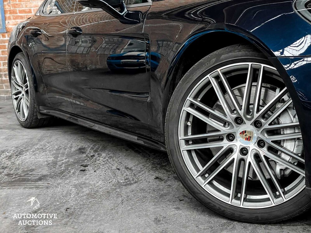 Porsche Panamera 4 E-Hybrid 2.9 V6 462pk Sport-Chrono 2017 ORIG-NL, RB-566-F