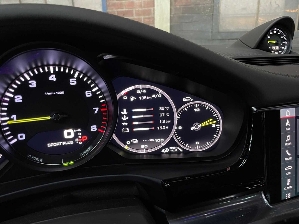 Porsche Panamera 4 E-Hybrid 2.9 V6 462pk Sport-Chrono 2017 ORIG-NL, RB-566-F