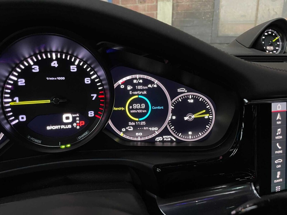 Porsche Panamera 4 E-Hybrid 2.9 V6 462pk Sport-Chrono 2017 ORIG-NL, RB-566-F