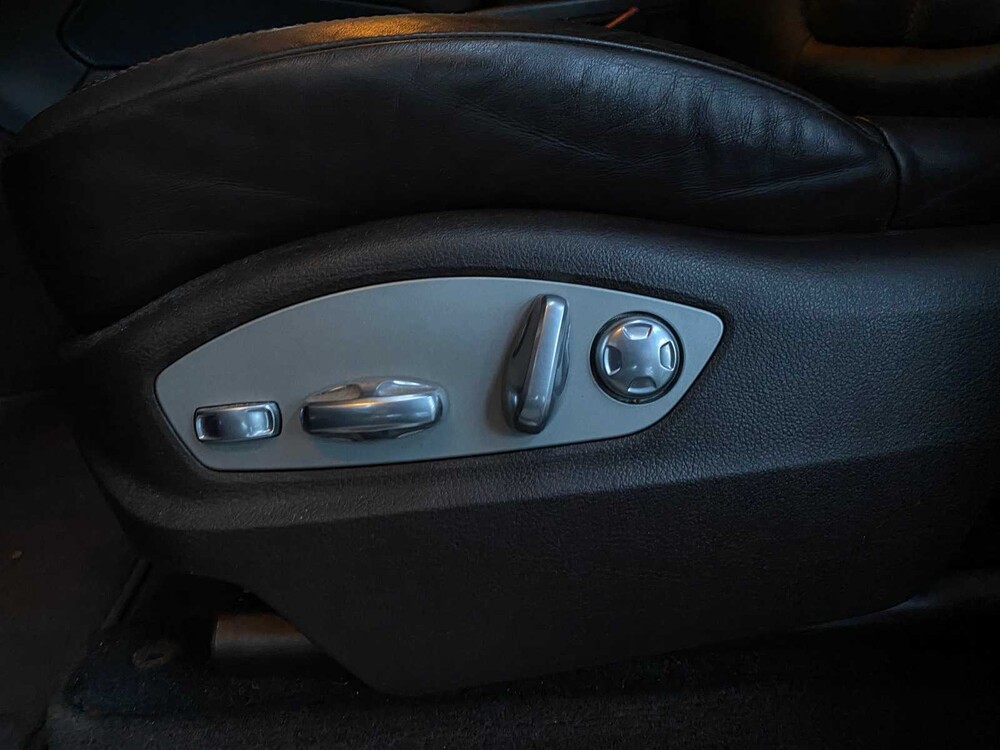 Porsche Macan Turbo 3.6 V6 -CARBON- 400hp 2015 ORIG-GB, 5-ZHF-03