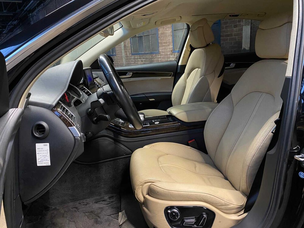 Audi A8 FSI QUATTRO PRO LINE +4.2 V8 372pk 2011