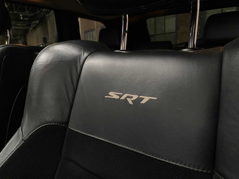 Jeep Grand Cherokee 6.4 V8 HEMI SRT 468pk 2012 