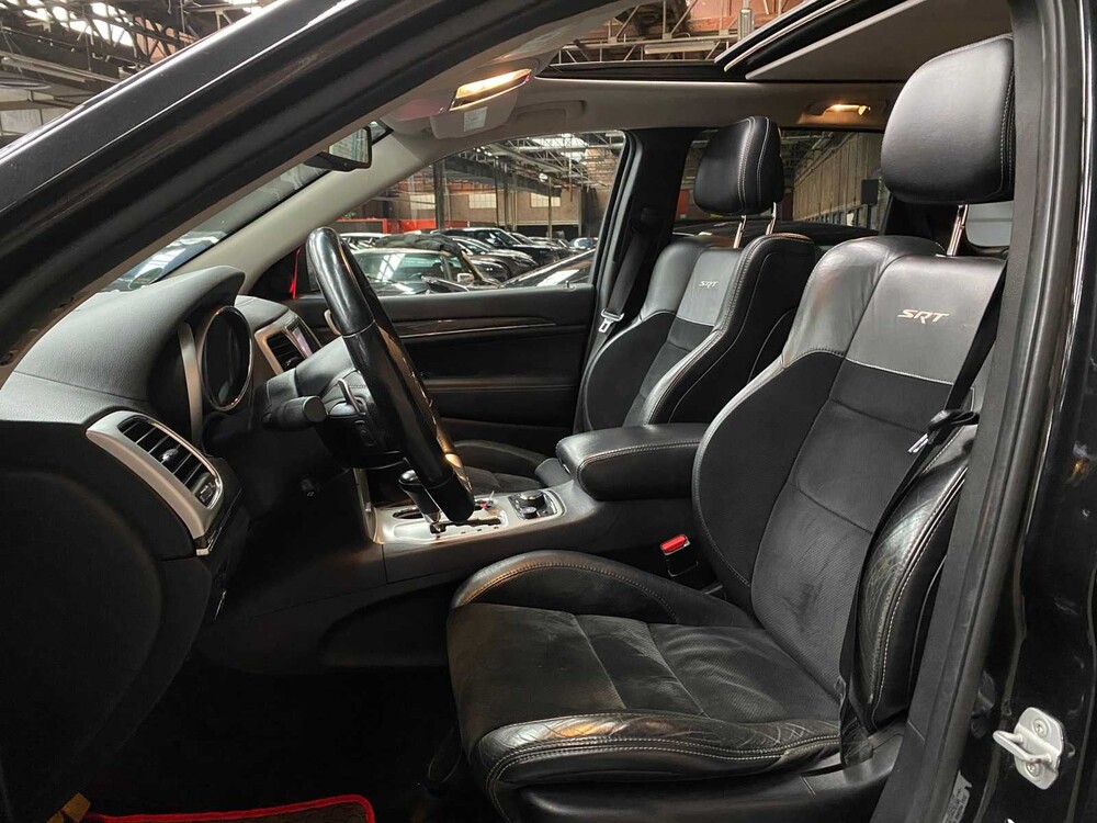 Jeep Grand Cherokee 6.4 V8 HEMI SRT 468pk 2012 