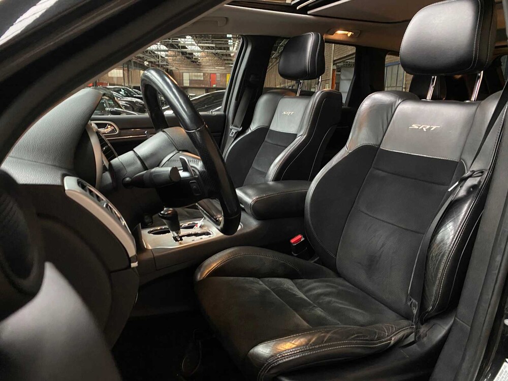 Jeep Grand Cherokee 6.4 V8 HEMI SRT 468pk 2012 