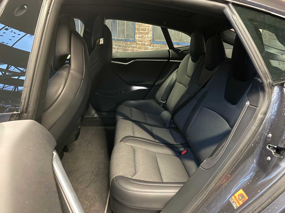 Tesla Model S 75D Base 333pk -Orig. NL-, RZ-575-T