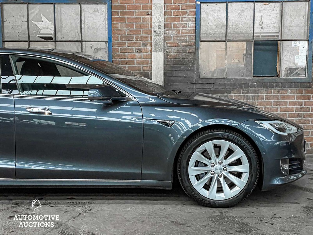 Tesla Model S 75D Base 333pk -Orig. NL-, RZ-575-T