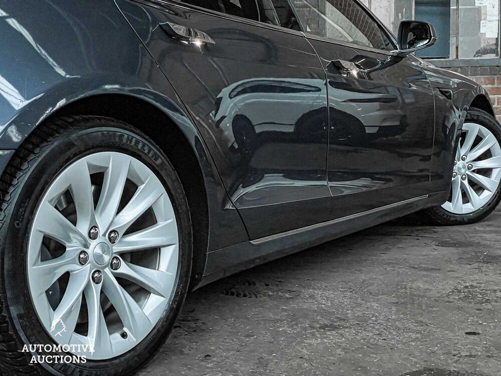 Tesla Model S 75D Base 333pk -Orig. NL-, RZ-575-T