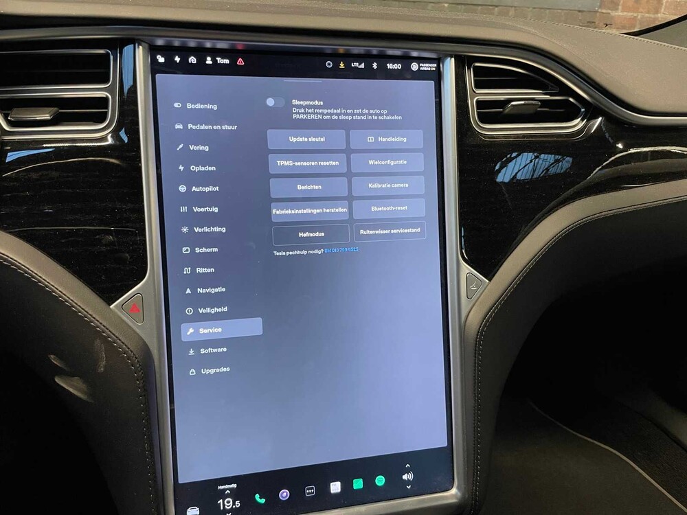 Tesla Model S 75D Base 333pk -Orig. NL-, RZ-575-T