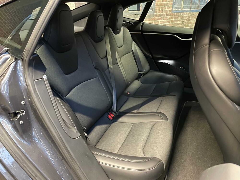 Tesla Model S 75D Base 333pk -Orig. NL-, RZ-575-T