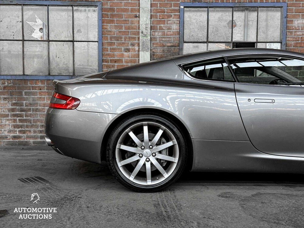 Aston Martin DB9 5.9 V12 Touchtronic 457pk 2006 -Orig. NL-, 71-SH-KN -Youngtimer-