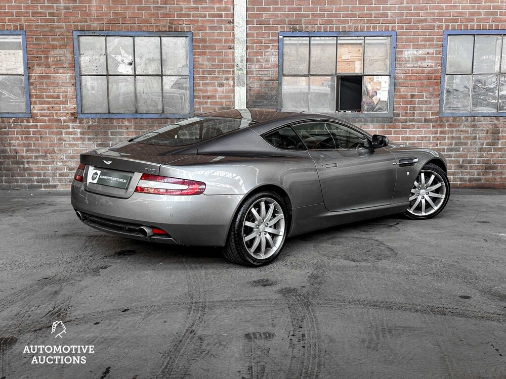 Aston Martin DB9 5.9 V12 Touchtronic 457pk 2006 -Orig. NL-, 71-SH-KN -Youngtimer-