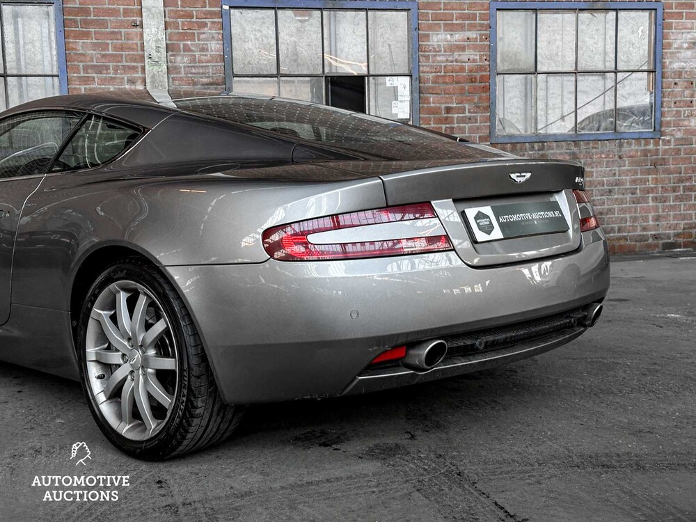 Aston Martin DB9 5.9 V12 Touchtronic 457pk 2006 -Orig. NL-, 71-SH-KN -Youngtimer-