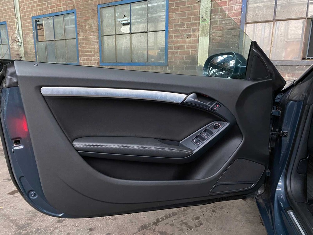 Audi A5 Cabriolet 3.0 TDI quattro Pro Line 239hp 2009, 45-RTB-6