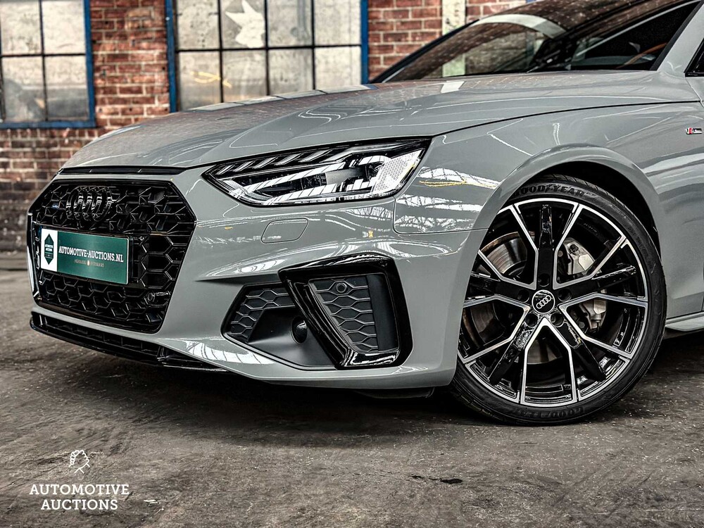 Audi A4 Avant 45 TFSI Quattro Business Edition 265pk 2020, P-565-LT