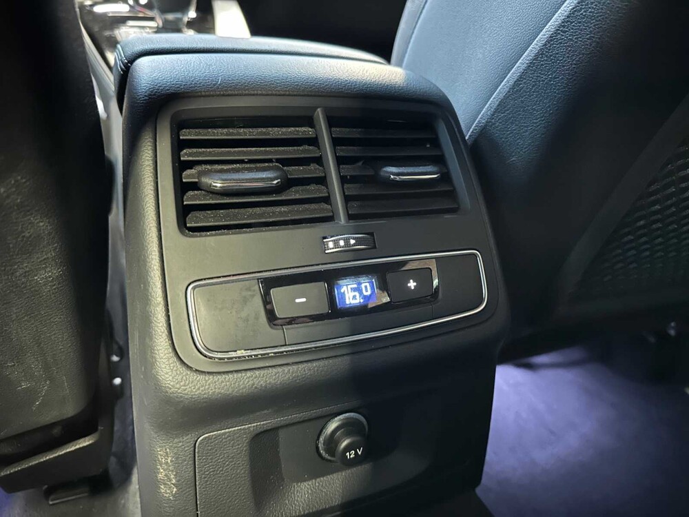 Audi A4 Avant 45 TFSI Quattro Business Edition 265pk 2020, P-565-LT