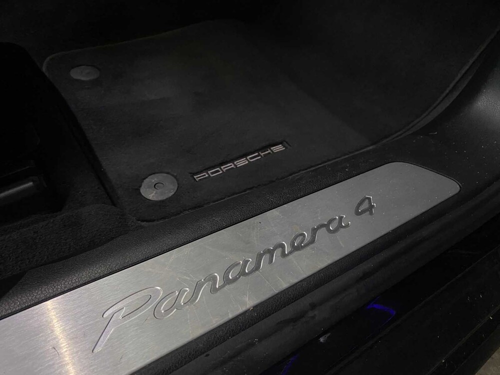 Porsche Panamera 4 E-Hybrid 2.9 V8 462PS Sport-Chrono 2018, L-650-GT