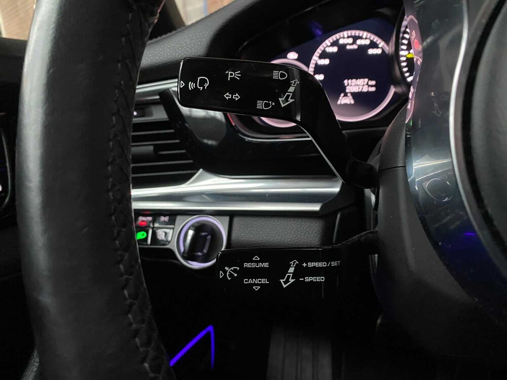 Porsche Panamera 4 E-Hybrid 2.9 V8 462PS Sport-Chrono 2018, L-650-GT