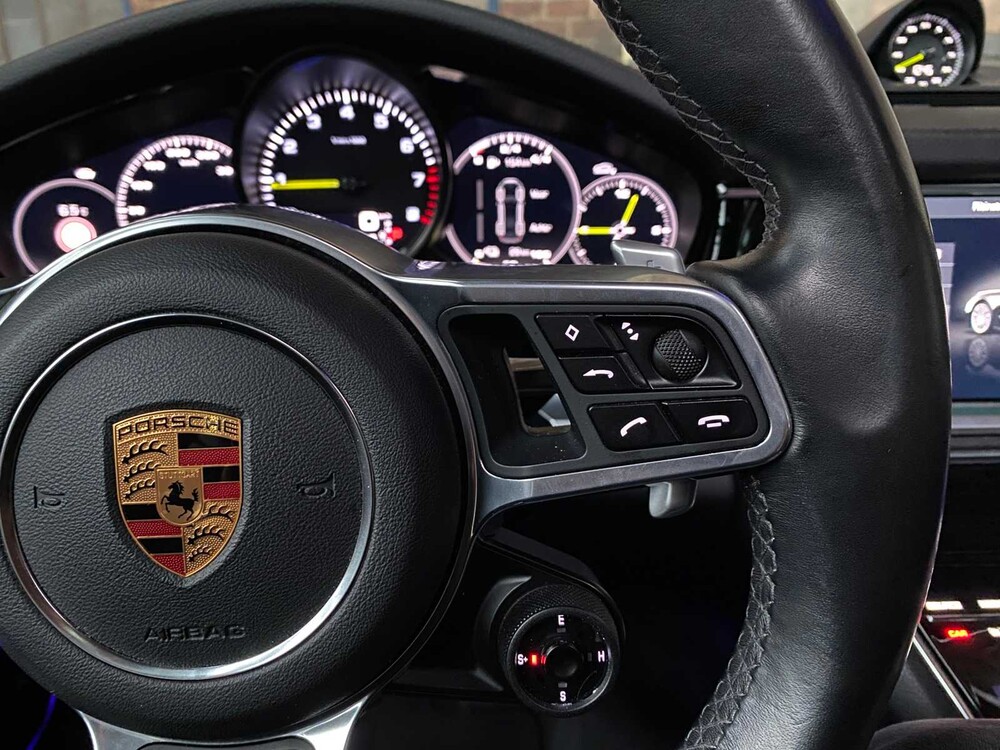 Porsche Panamera 4 E-Hybrid 2.9 V8 462PS Sport-Chrono 2018, L-650-GT