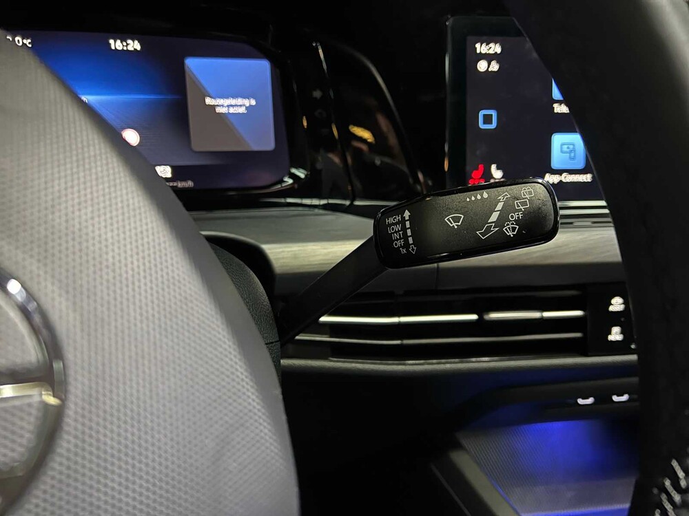 Volkswagen Golf MK8 1.4 eHybrid Style 204pk 2021 Plug-in Hybride , S-197-PG