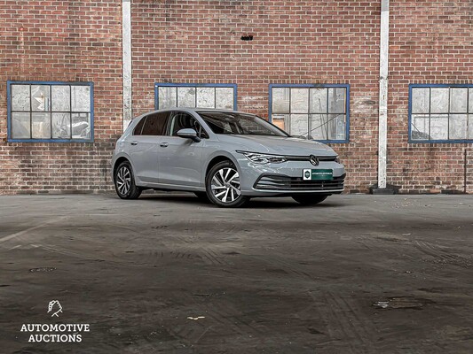 Volkswagen Golf MK8 1.4 eHybrid Style 204hp 2021 Plug-in Hybrid, S-197-PG