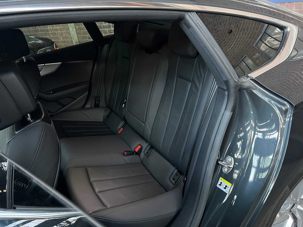 Audi A5 Sportback 40 TFSI S-Edition -Hybrid-190pk 2021, L-375-XL