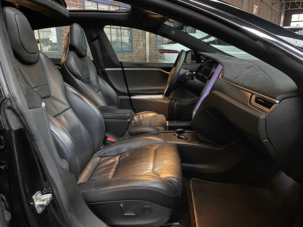 Tesla Model S 90D Base 421pk 2017 -Orig. NL- PN-593-R
