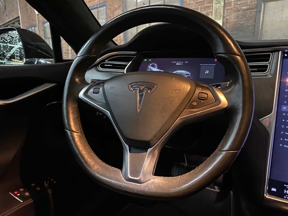 Tesla Model S 90D Base 421pk 2017 -Orig. NL- PN-593-R