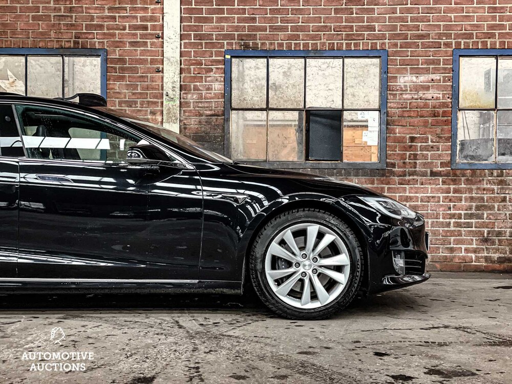 Tesla Model S 90D Base 421pk 2017 -Orig. NL- PN-593-R