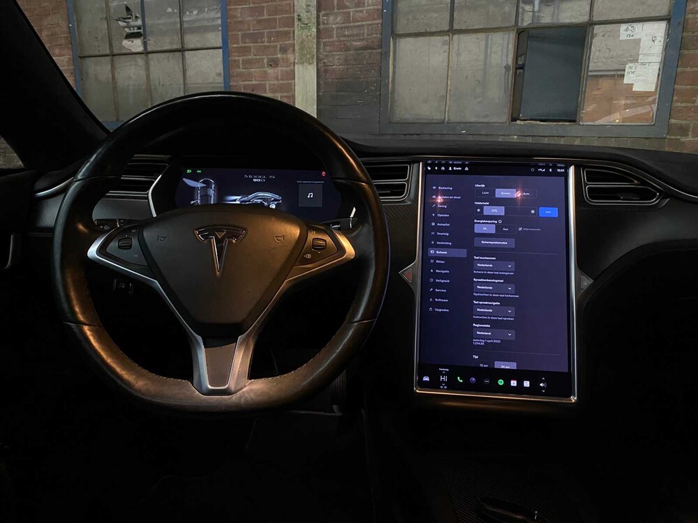 Tesla Model S 90D Base 421pk 2017 -Orig. NL- PN-593-R