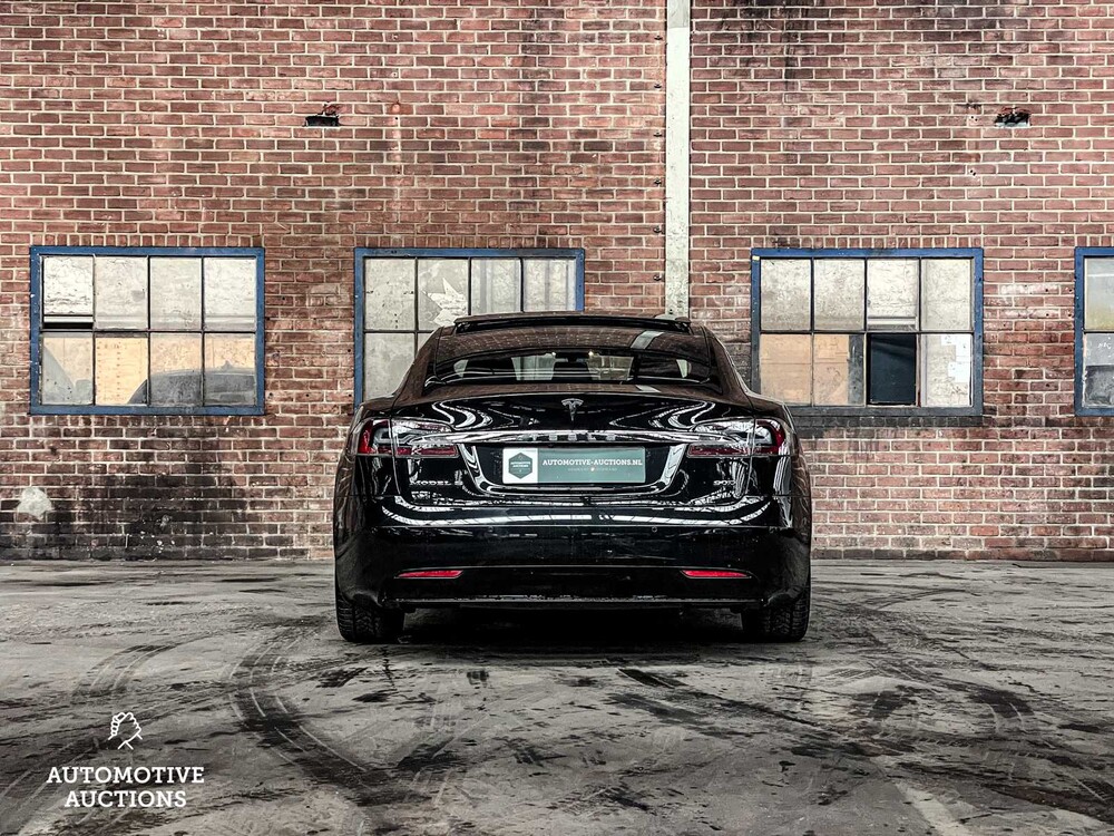 Tesla Model S 90D Base 421pk 2017 -Orig. NL- PN-593-R
