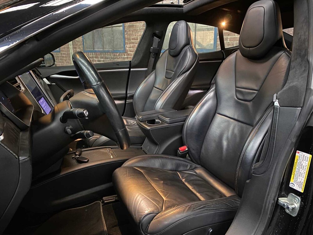 Tesla Model S 90D Base 421pk 2017 -Orig. NL- PN-593-R