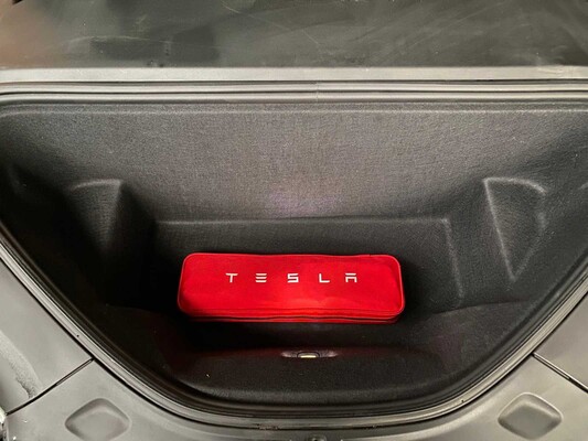 Tesla Model S 90D Base 421pk 2017 -Orig. NL- PN-593-R