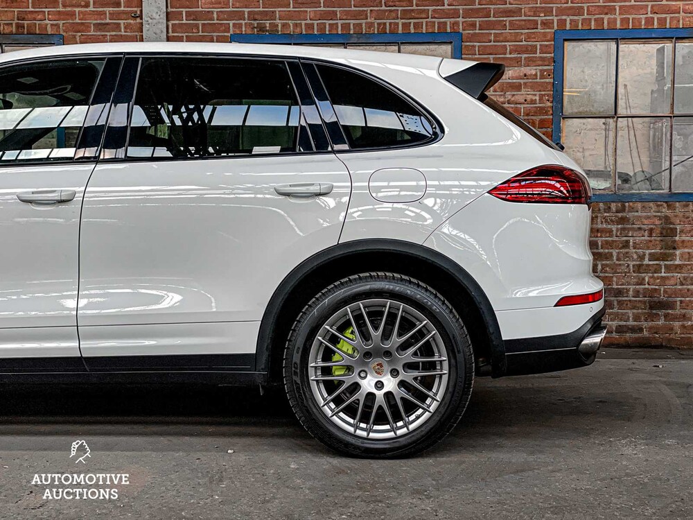 Porsche Cayenne S E-Hybrid 3.0 V6 Platinum Edition 416pk 2016, H-372-HK
