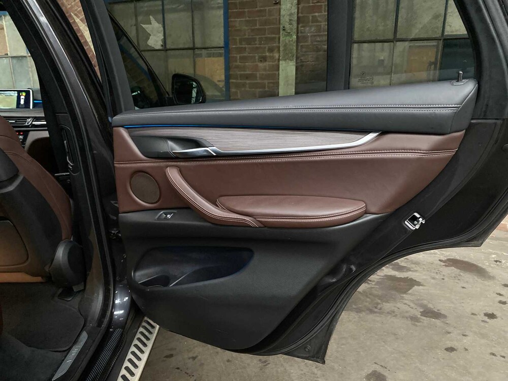 BMW X5 xDrive50i High Executive F15 449pk 2014, XX-057-V