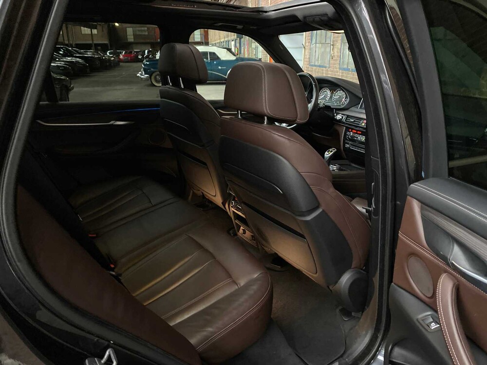 BMW X5 xDrive50i High Executive F15 449pk 2014, XX-057-V