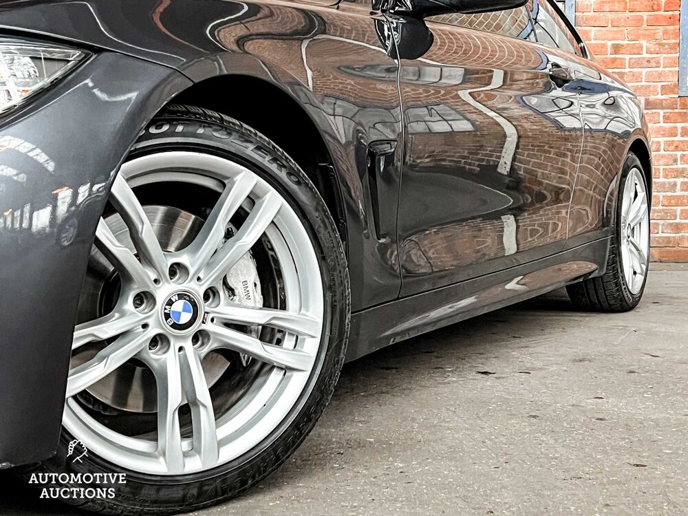 BMW 435Xi Coupe M-Sport 3.0 L6 306pk 2014 4-serie