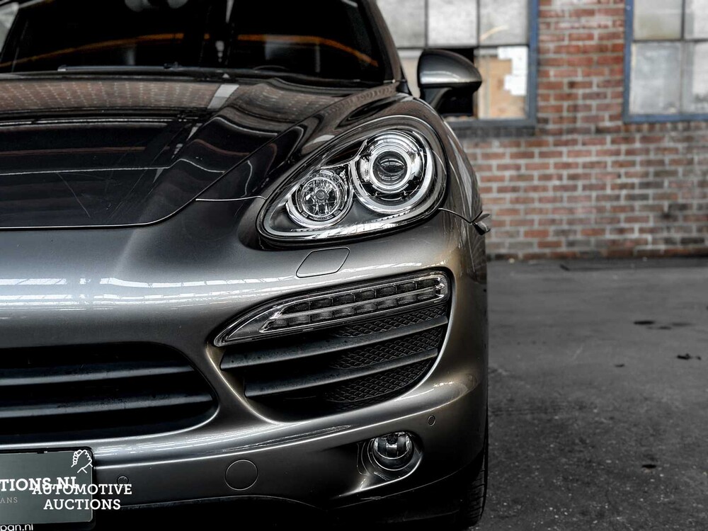 Porsche Cayenne S 4.8 V8 400hp 2011 Sport-Chrono