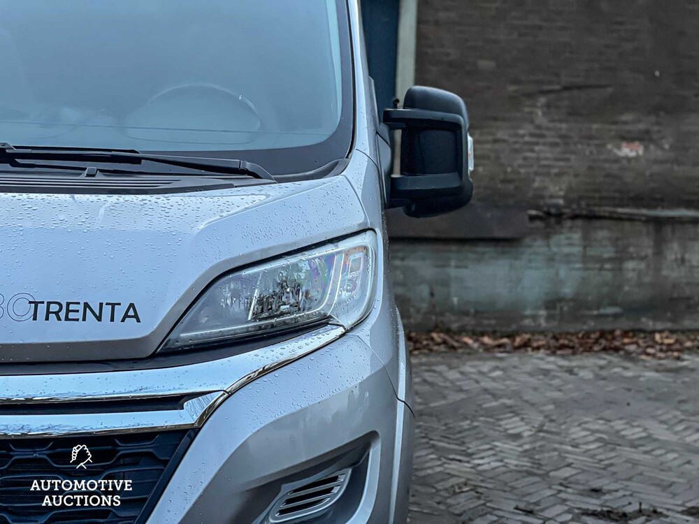 Citroen Possl Trenta 640 140pk 2020