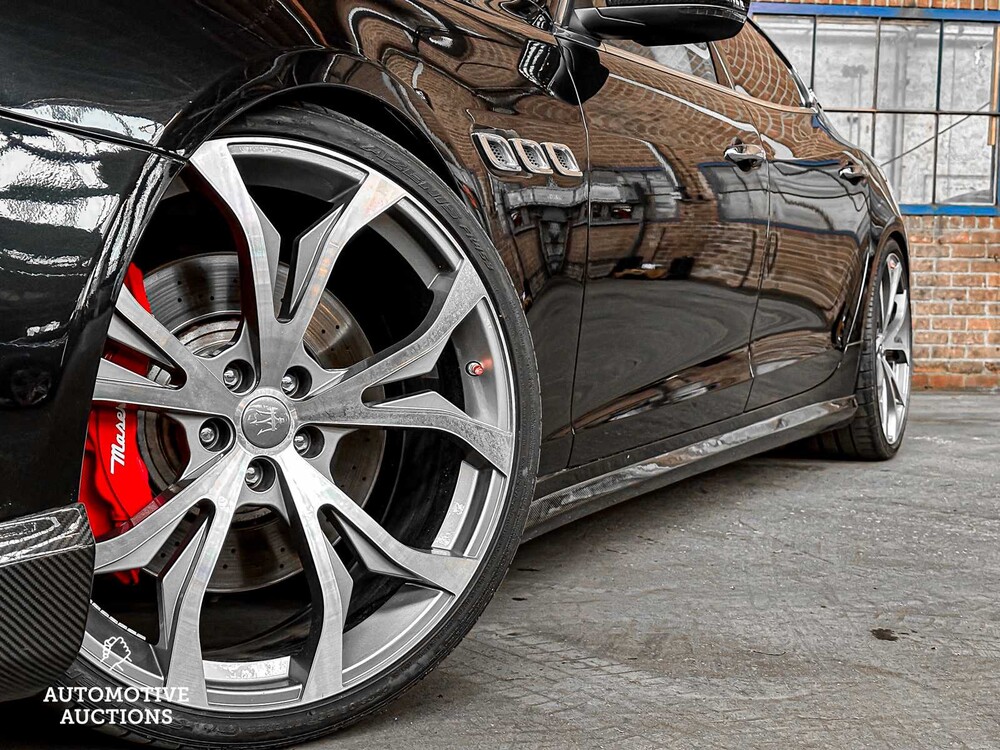 Maserati Quattroporte GTS 3.8 V8 530PS 2013