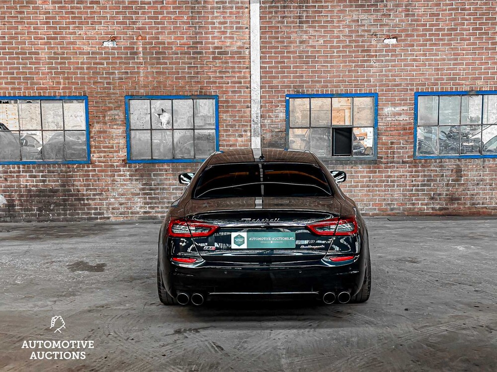 Maserati Quattroporte GTS 3.8 V8 530PS 2013