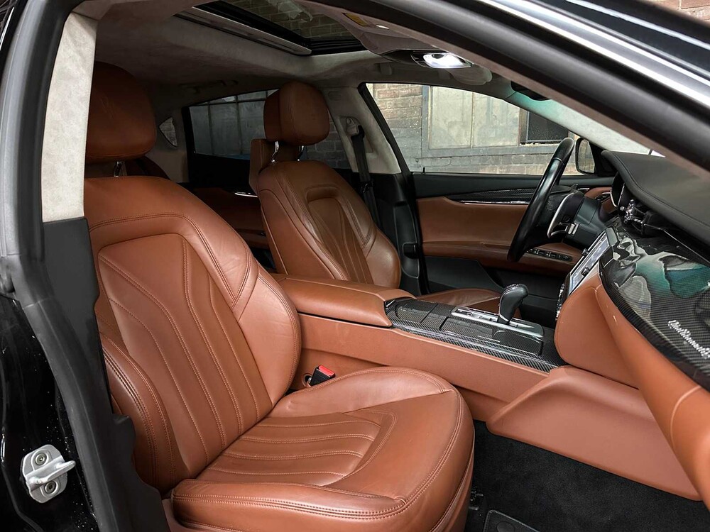 Maserati Quattroporte GTS 3.8 V8 530PS 2013