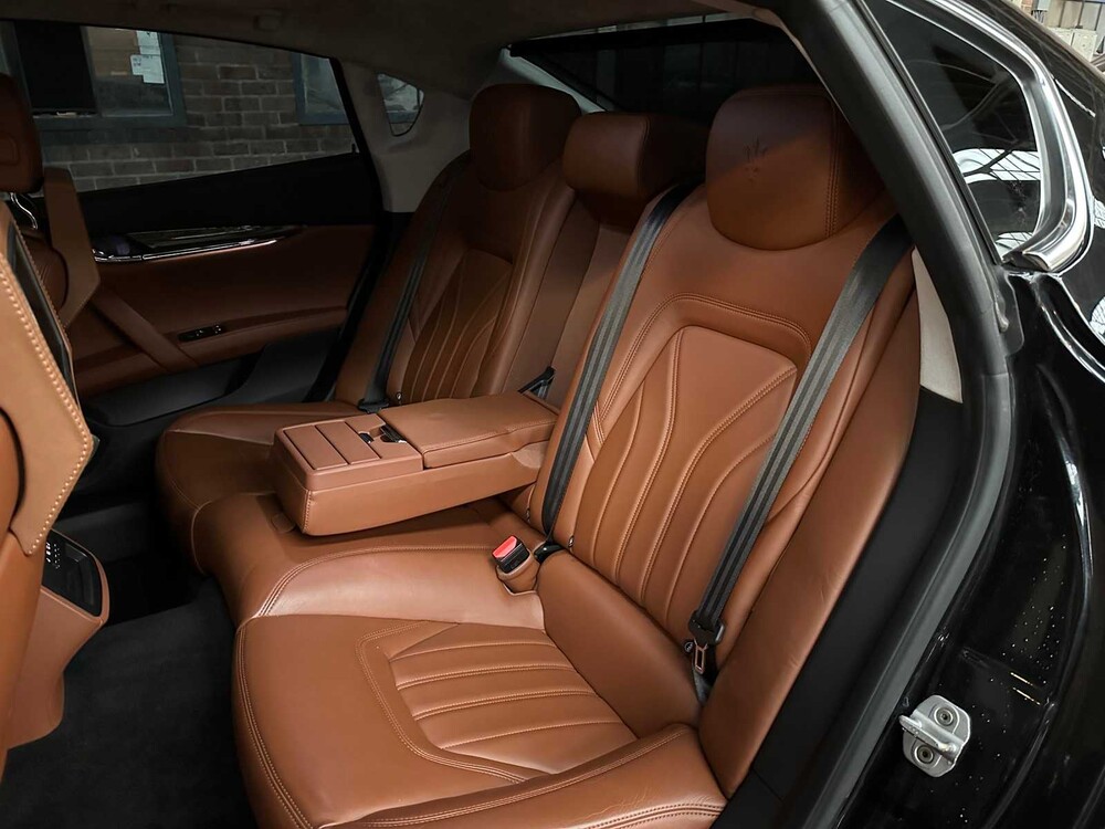 Maserati Quattroporte GTS 3.8 V8 530PS 2013