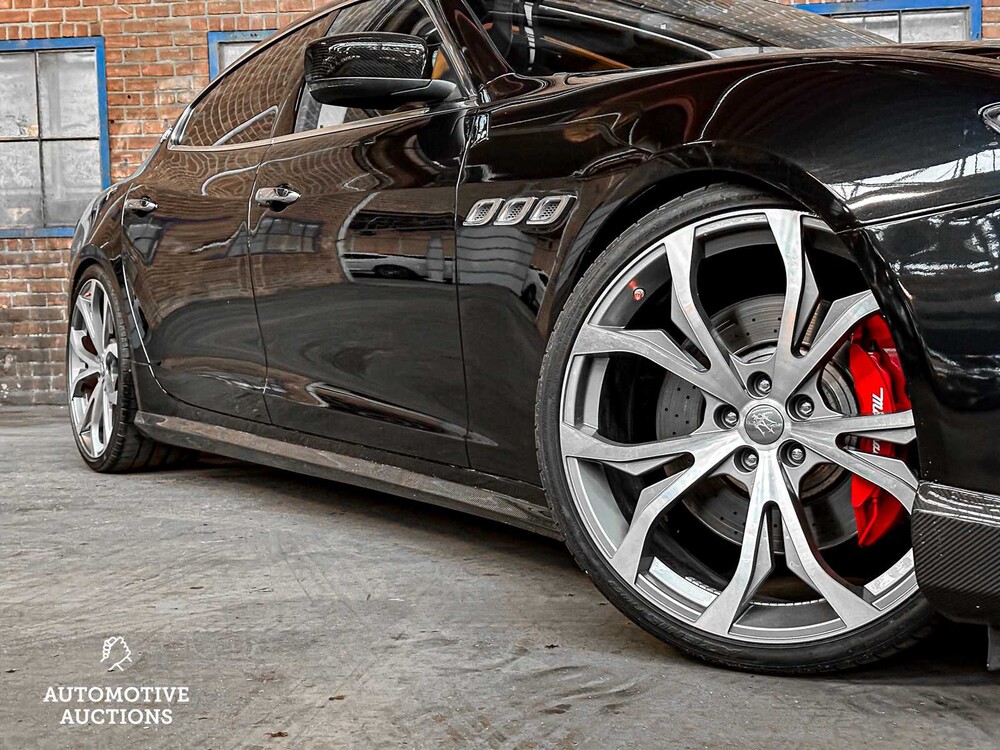 Maserati Quattroporte GTS 3.8 V8 530PS 2013