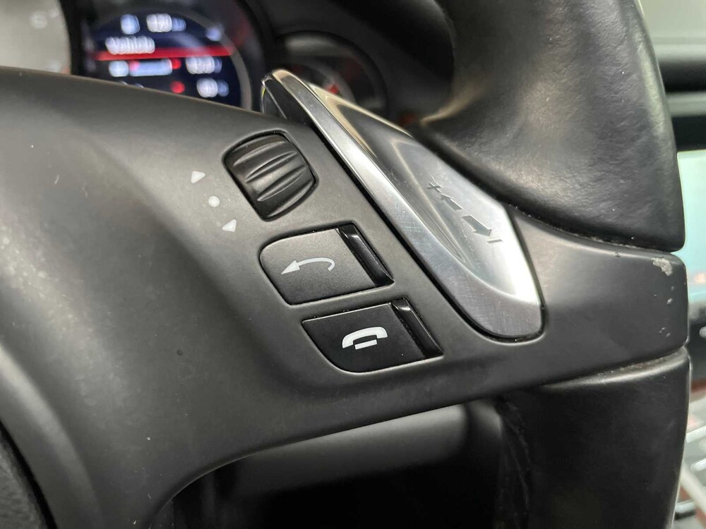 Porsche Panamera S 4.8 V8 400hp 2010