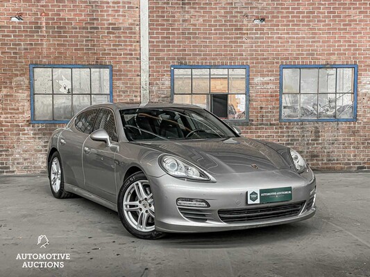 Porsche Panamera S 4.8 V8 400hp 2010