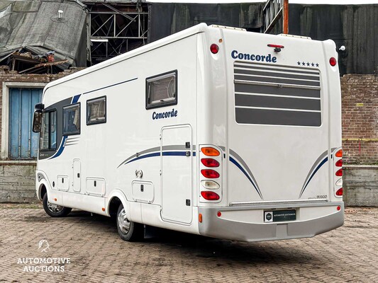 Iveco Concorde Carver 771L Kampeerwagen 177pk 2009, T-562-NV